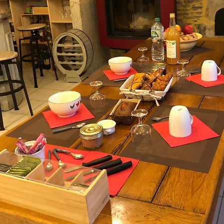 Le Domaine De La Claire Fontaine Gites -Chambres D'Hotes Montvalent エクステリア 写真